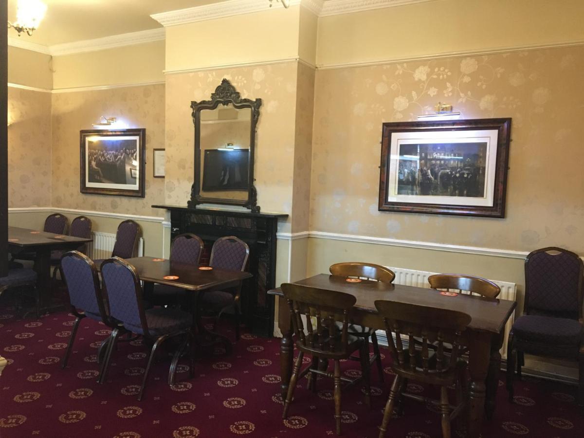 The Lamp Tavern Hotell Dudley Exteriör bild